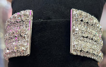 Load image into Gallery viewer, Glitzy Girl 1041
